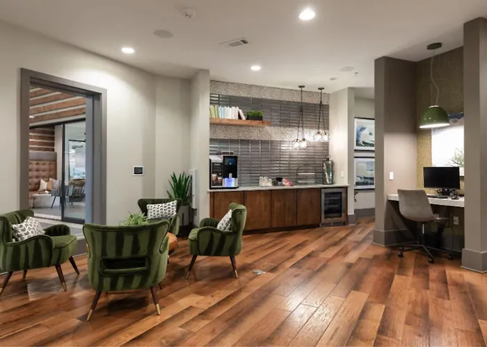 Landing Stunning 1Bd Gym Game Room Apartment