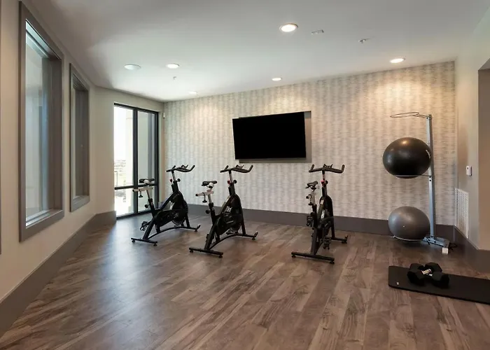 Landing Stunning 1Bd Gym Game Room Apartment Fort Worth