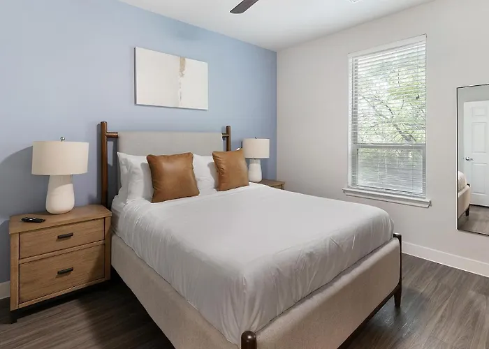 Landing Stunning 1Bd Gym Game Room *